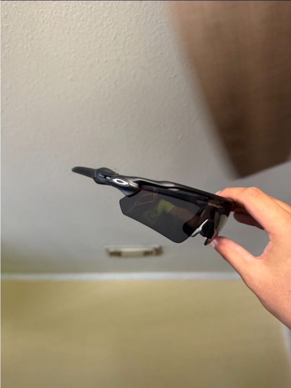 O sunglasses Men’s Black Sport Wrap Sunglasses